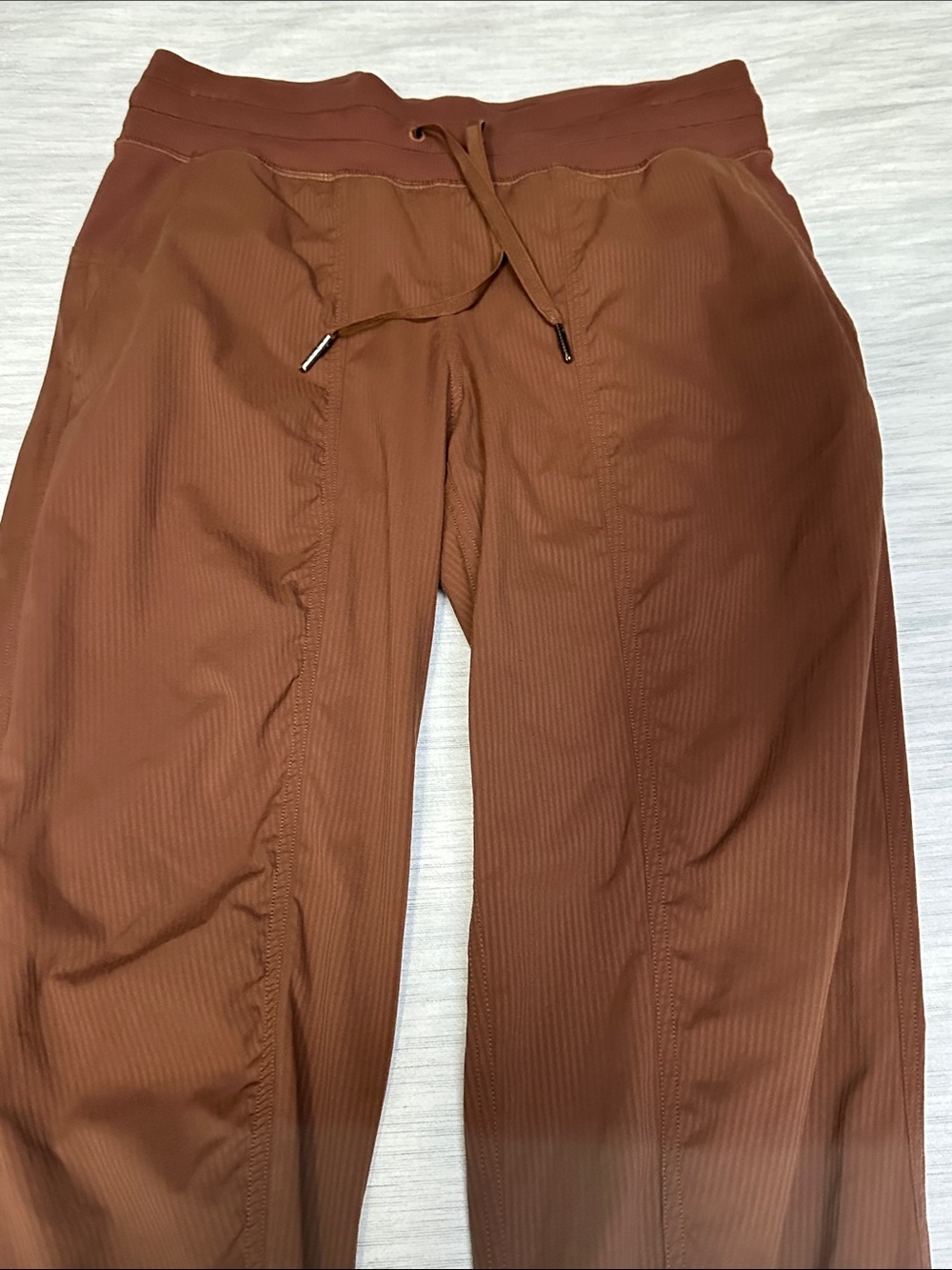 Lululemon Dance Studio Joggers - Picture 4 of 8